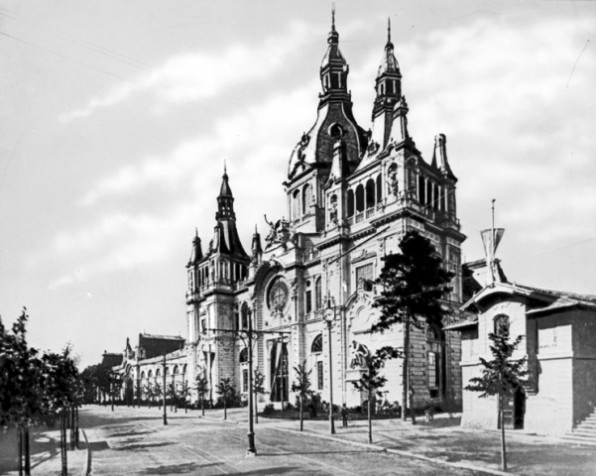 kozlekedesi_muzeum_bombazas4