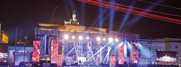 BE_Silvester_am_Brandenburger_Tor_3_c-visitBerlin_Scholvien