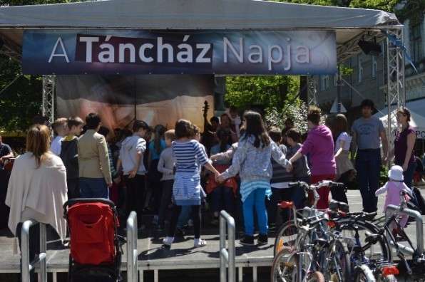tanchaz_napja
