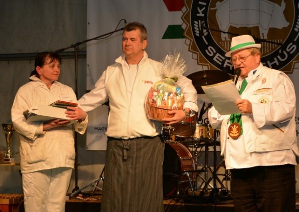 kolbasztolto9