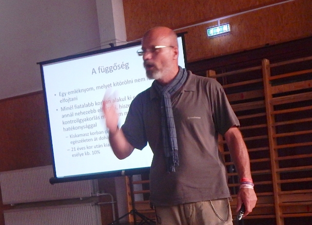 dr zacher