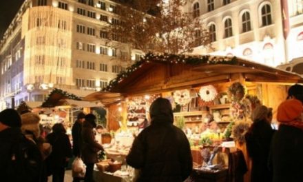 Megnyílt a Budapesti Adventi és Karácsonyi Vásár a Vörösmarty téren