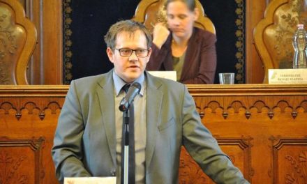 Hajagos Csaba történész-muzeológus Kecskemétért dolgozik