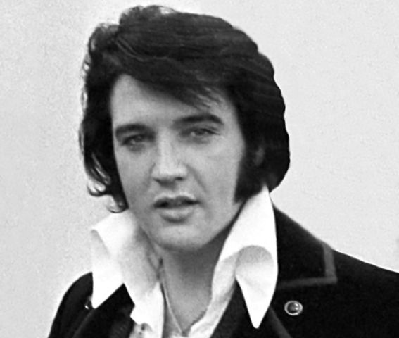 Elvis Presley amerikai énekes ma lenne 83 éves