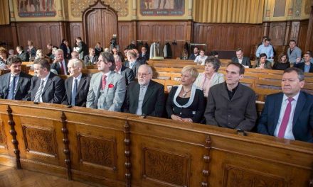 Kecskemét márciusi közgyűlésének döntései – Sajtóreggeli