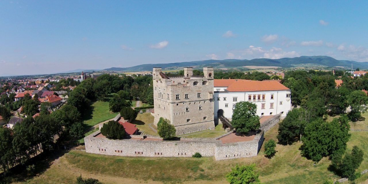 Az év százezredik látogatója a sárospataki Rákóczi Múzeumban