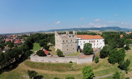 Az év százezredik látogatója a sárospataki Rákóczi Múzeumban