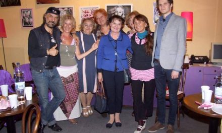 N. Sebestyén Katalin költő, festőművész, kiállítás-szervező