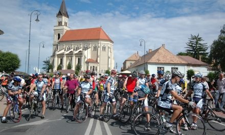 12. Móri Karika jótékonysági kerékpártúra