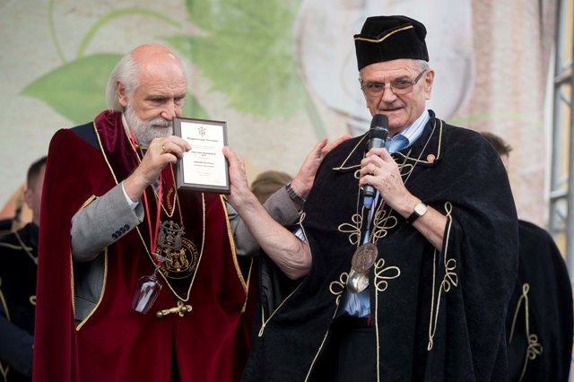 Magyar Borért elnevezésű díjat kapott Kolozsi R. Gyula
