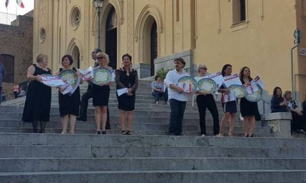 Palermóban jártam két festményemmel – Izgalmas kiállítás volt!