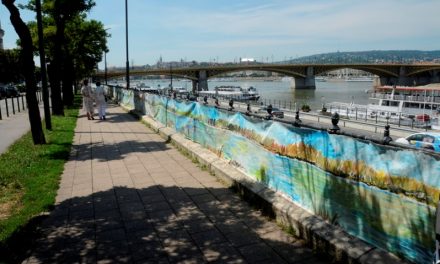 Art of Danube – Budapesten járt a világ leghosszabb dunai képe