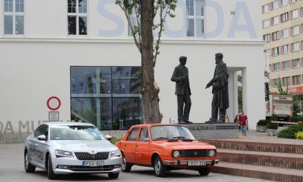 Kalandozás a jó cél érdekében egy ’79-es Škodával