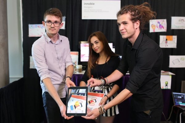 Diákstartup versenyen indultak a kecskeméti egyetem hallgatói