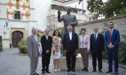 Útkeresés egykor, útkeresés ma – Tudományos konferenciát tartottak Győrben