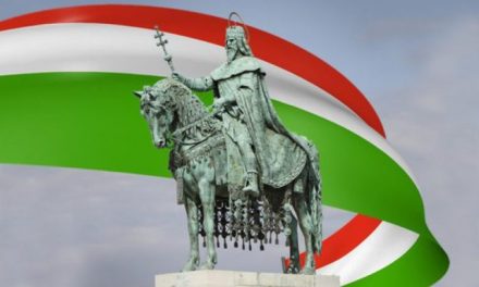 Az államalapításra emlékező, új kenyér illatú ünnepünk