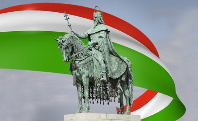 Az államalapításra emlékező, új kenyér illatú ünnepünk