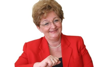 Európaiság-hitelesség-protokoll Görög Ibolya protokollszakértővel