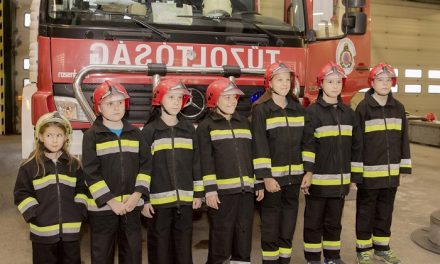 Gyerekek a tűzoltóságon – az UNICEF Magyarország 2018-as Gyerekhang kampánya