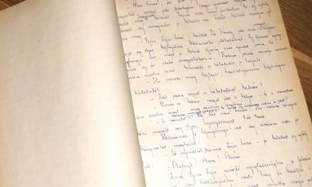 A „Tüskevár” eredeti kézirata a Bükk szívében lelt új otthonra