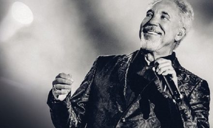Sir Tom Jones 8 év után visszatér Budapestre!
