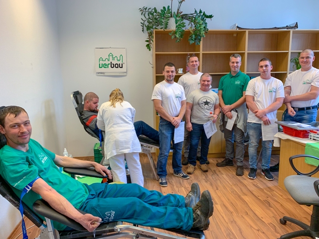 Ismét segítő szándékkal nyújtják kezüket a VER-BAU dolgozói