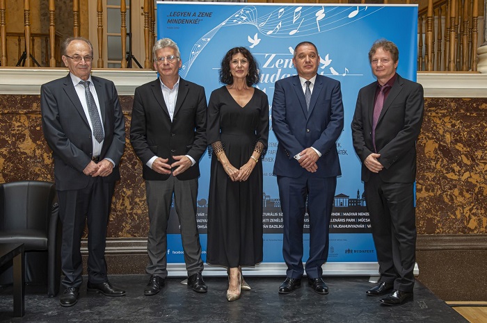 Zenélő Budapest – Ingyenes szabadtéri minikoncertek számos helyszínen