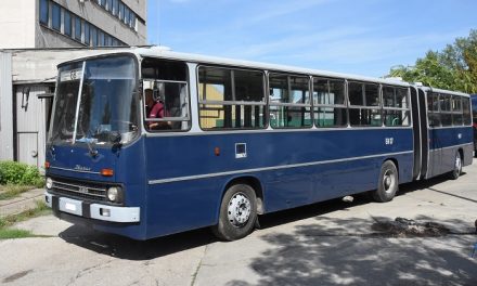Újabb két Ikarus autóbusszal gyarapodott a Közlekedési Múzeum gyűjteménye