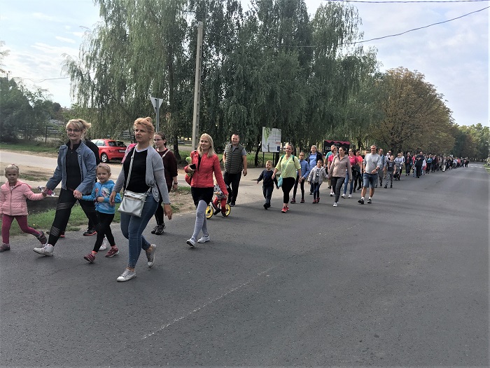 Tízezer lépés – Jótékonysági séta a beteg gyermekekért