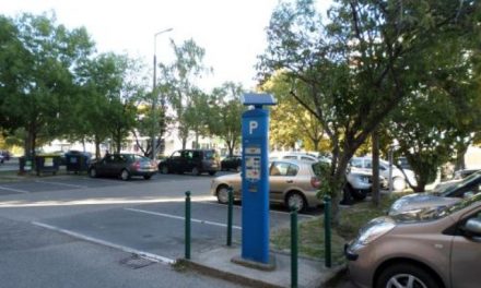 Díjmentes lesz az év végi ünnepek alatt a parkolás