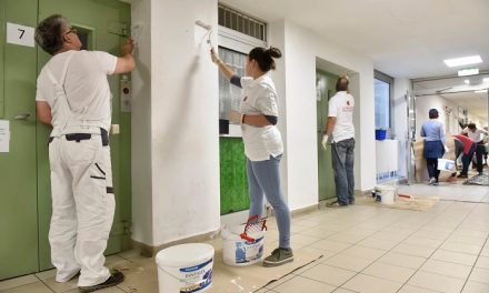 Poli-Farbe – Színnel, lélekkel pályázat kórházi felújításai