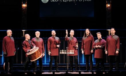 Januárban ortodox karácsonyi koncert három városban – A Szent Efrém Férfikar vendége a világhírű libanoni énekesnő