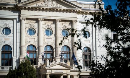 120 éves a Budai Vigadó – Legendás helyek Budapesten