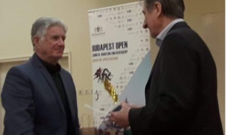 Grosán Pál Életműdíjat vehetett át