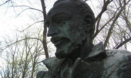 Komjáthy Jenő – Dús szívéből áradt a szép magyar beszéd…!