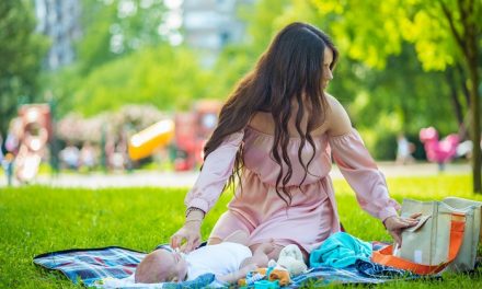 A női neszesszer csodái – Egy kisgyermekes anyuka táskája