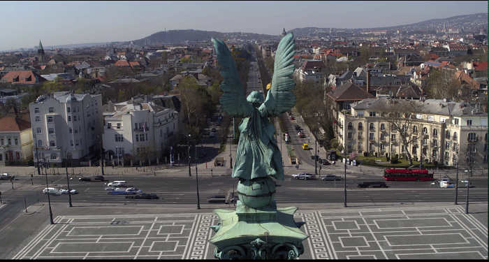Szívmelengető filmben várnak vissza minket Budapest üres terei – Budapest megvár!