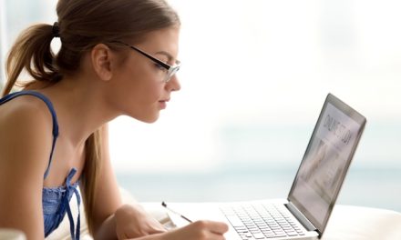Online dolgozik a kecskeméti CSAKPont csapata