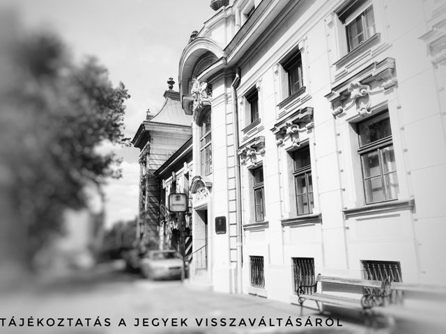Visszaváltsam a színházjegyeket vagy lemondjak róluk?