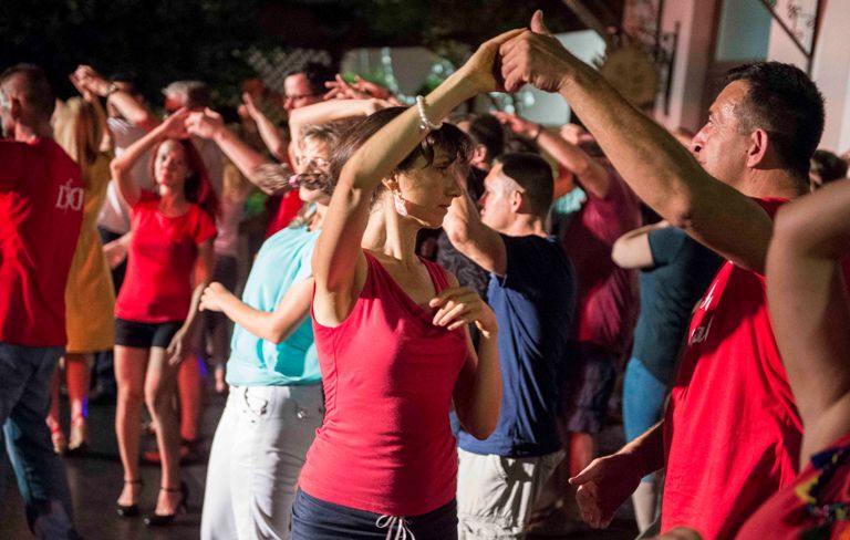 Fiesta udvar – Nyaralás, kikapcsolódás, feltöltődés