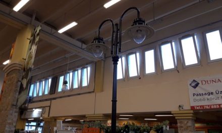 A belvárosi piac óvintézkedései Kecskeméten