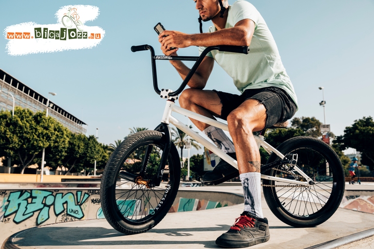 Sajátítsd el te is a legizgalmasabb trükköket BMX bicikliddel!