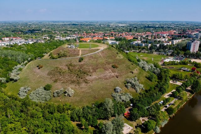 A kecskeméti Család- és KarrierPONT márciusi kínálata