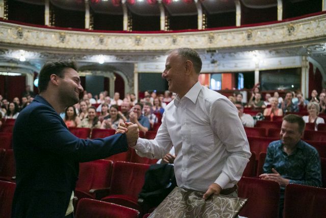 Évadzáró társulati ülés a kecskeméti színházban