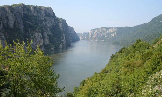 Vaskapu-szoros – 125 évvel ezelőtt adták át