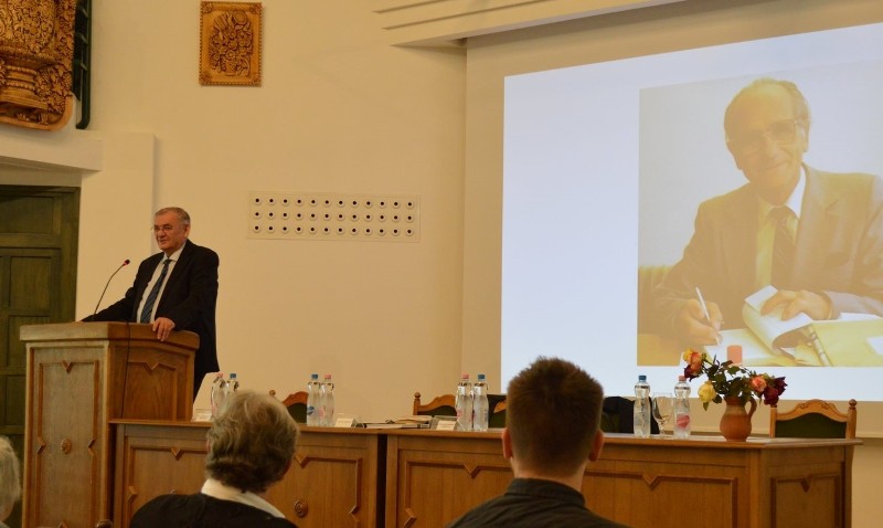 tollas tibor
