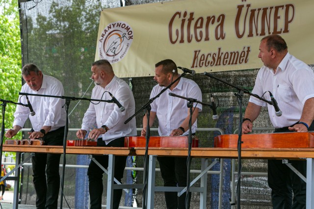 citera