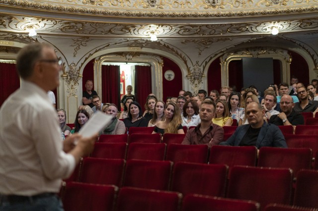 Évadzáró társulati ülés a Kecskeméti Nemzetiben