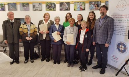 Eredményhirdetés a Fülöpjakabi Faluházban