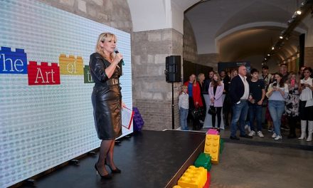 Meghosszabbították a budapesti LEGO művészeti kiállítást